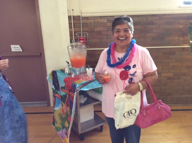 2015 photo luau Eva Dickey